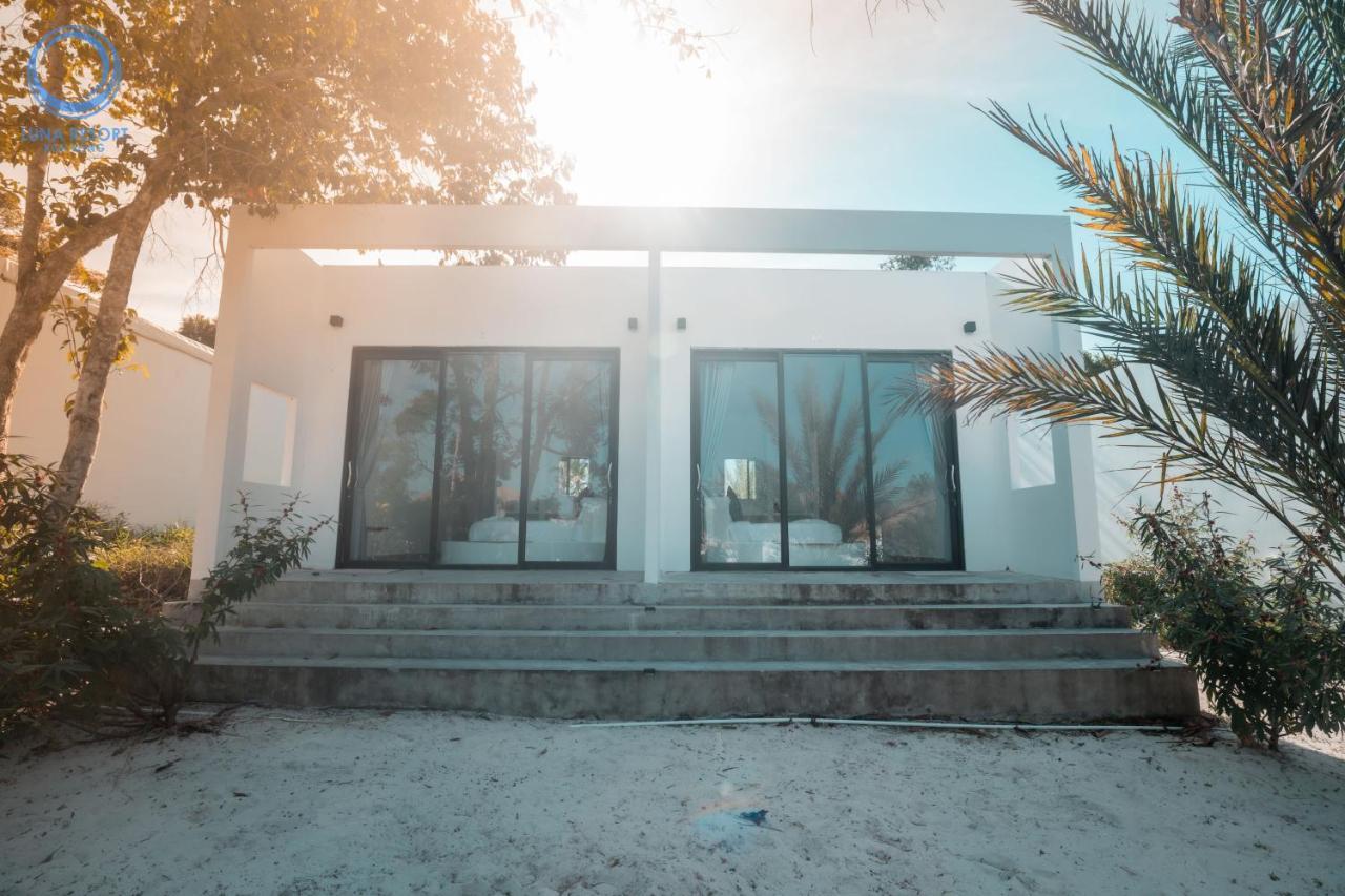 Luna Koh Rong Hotel Pagoda Beach Exterior photo