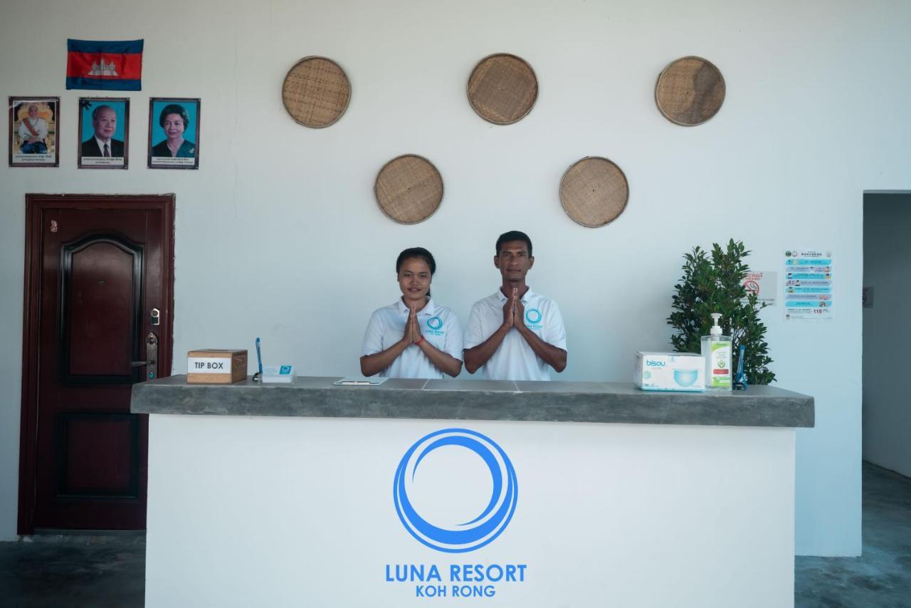 Luna Koh Rong Hotel Pagoda Beach Exterior photo
