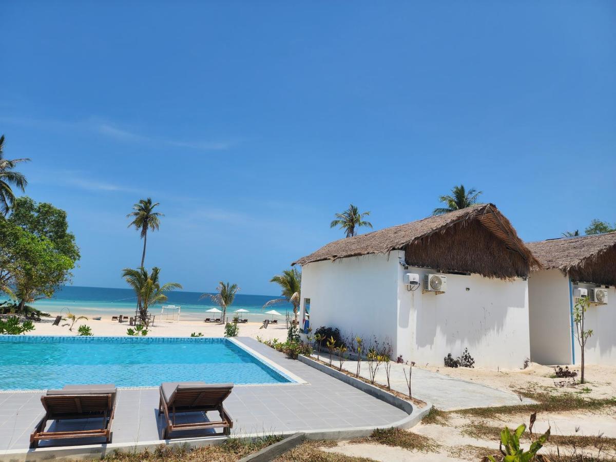 Luna Koh Rong Hotel Pagoda Beach Exterior photo